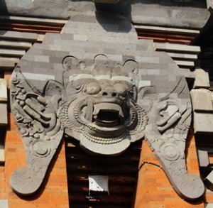Partially-carved Boma by Lempad at Pura Pengastulan in Bedulu